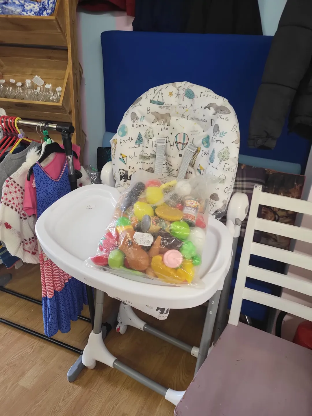 Photo from Jayne's Baby Bank (older photos)