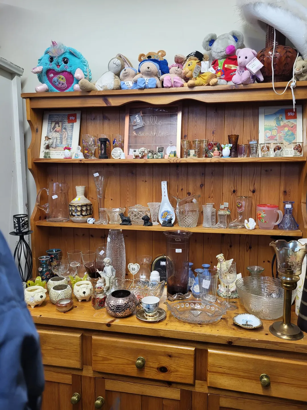 Photo from Jayne's Baby Bank (main page), 22 Dec 2023: Blackwood shop open Pontypool shop open at 10am All half price BIG RISCA OPEN NP11 6PW ALL FREE