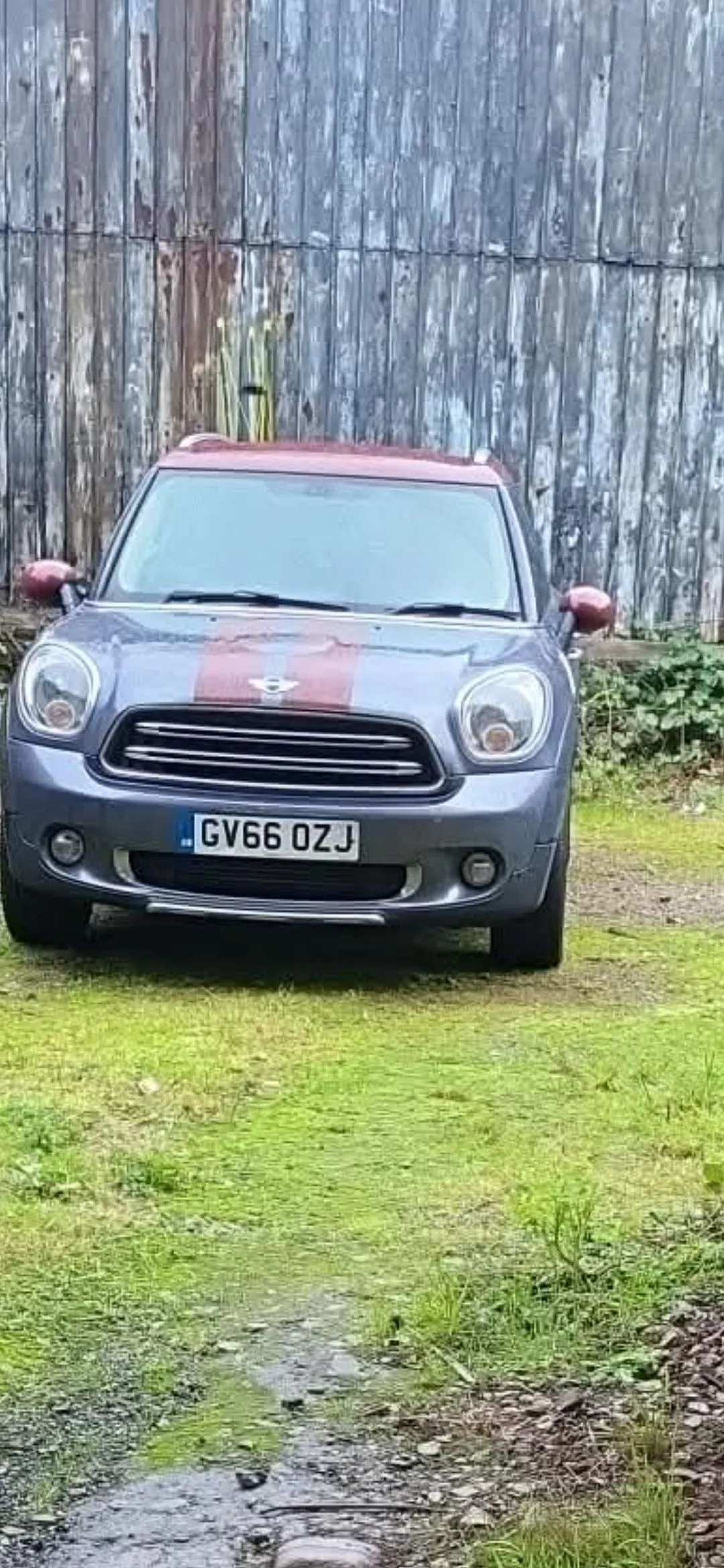 Photo from Jayne's Baby Bank (main page), 20 Feb 2026: Can you give us a shout if this is your car please it's in one of our back gardens :/ Thanks 👍