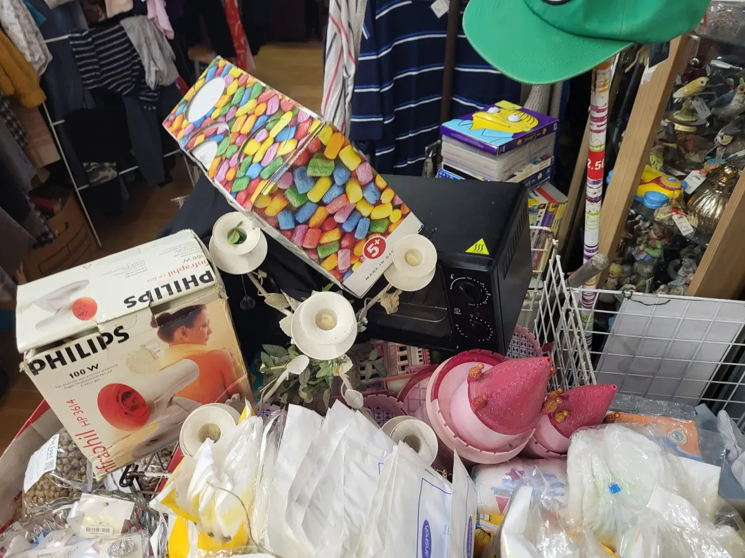 Photo from Jayne's Baby Bank (main page), 25 Sep 2024: Donations - thank you so much guys to our customers and donators coming out in the typhoon!