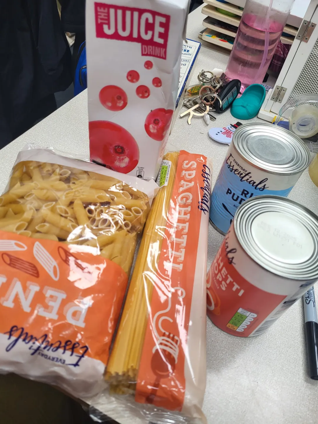 Photo from Jayne's Baby Bank (main page), 28 Apr 2024: 2 food bank dro off donations today! Thank you Phil Francis and Lisa Marks and Susan Ennis