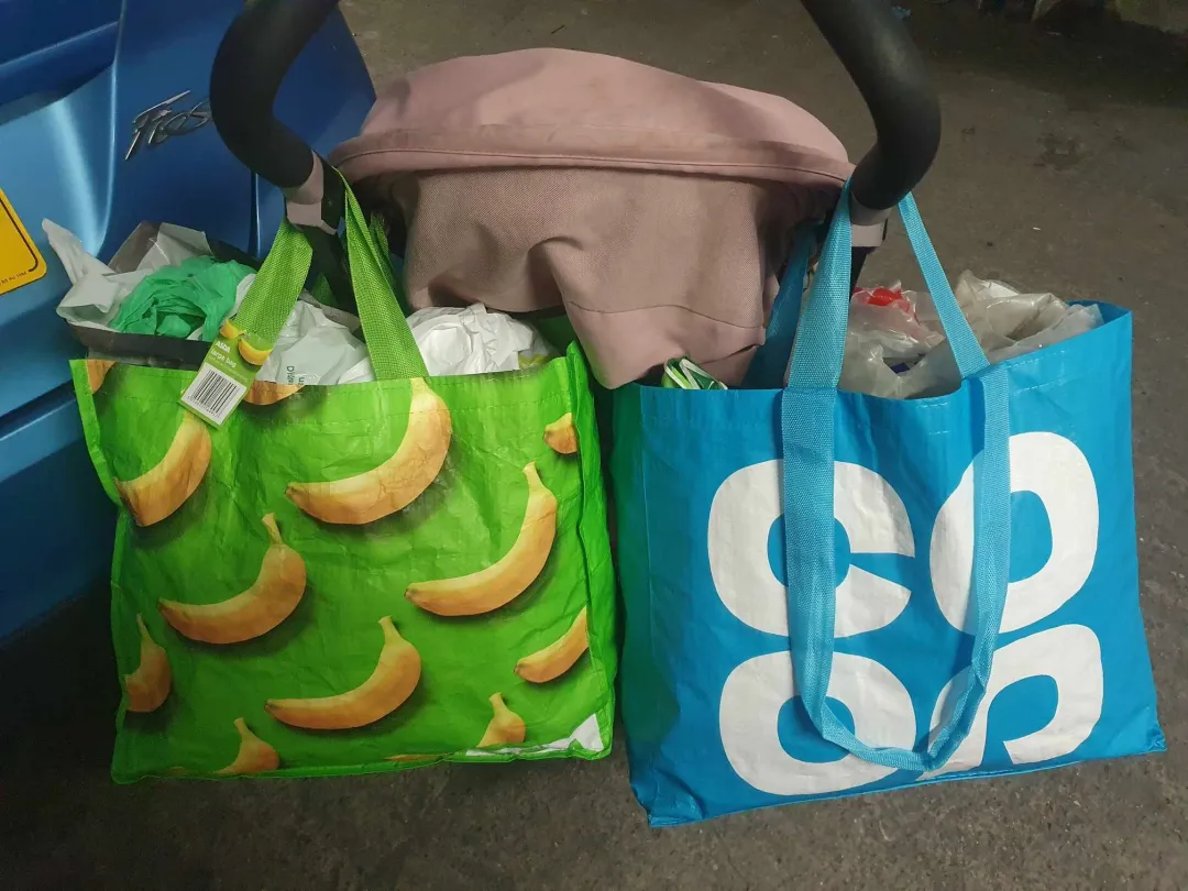 Photo from Jayne's Baby Bank (main page), 24 Jul 2024: Pontypool will be closing at 3pm today Blackwood normal time we are hoping to start setting up the card payments today's in the shops. Thank