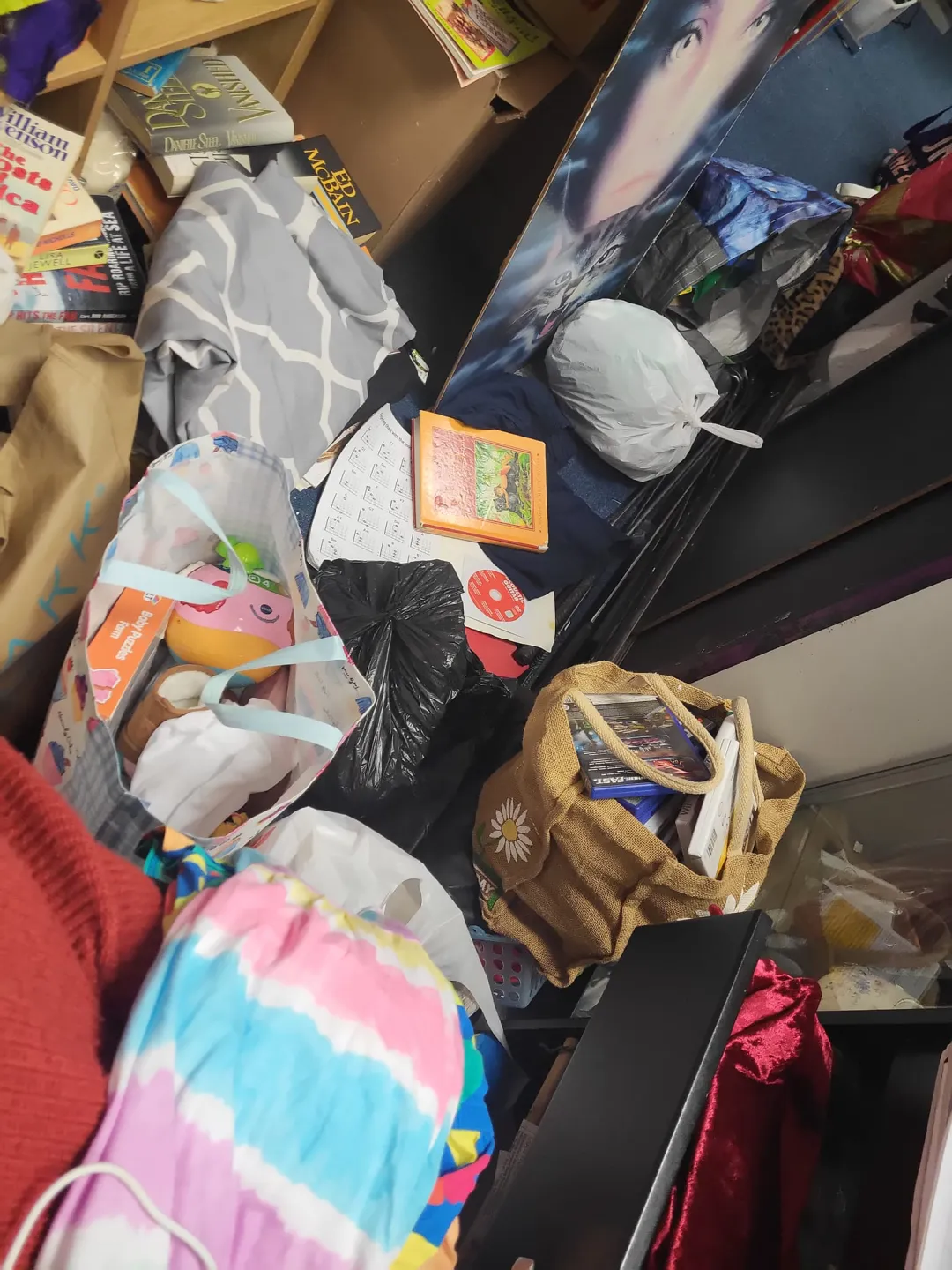 Photo from Jayne's Baby Bank (main page), 2 Oct 2024: Donations today - thank you ♻️🌏🍼🌎