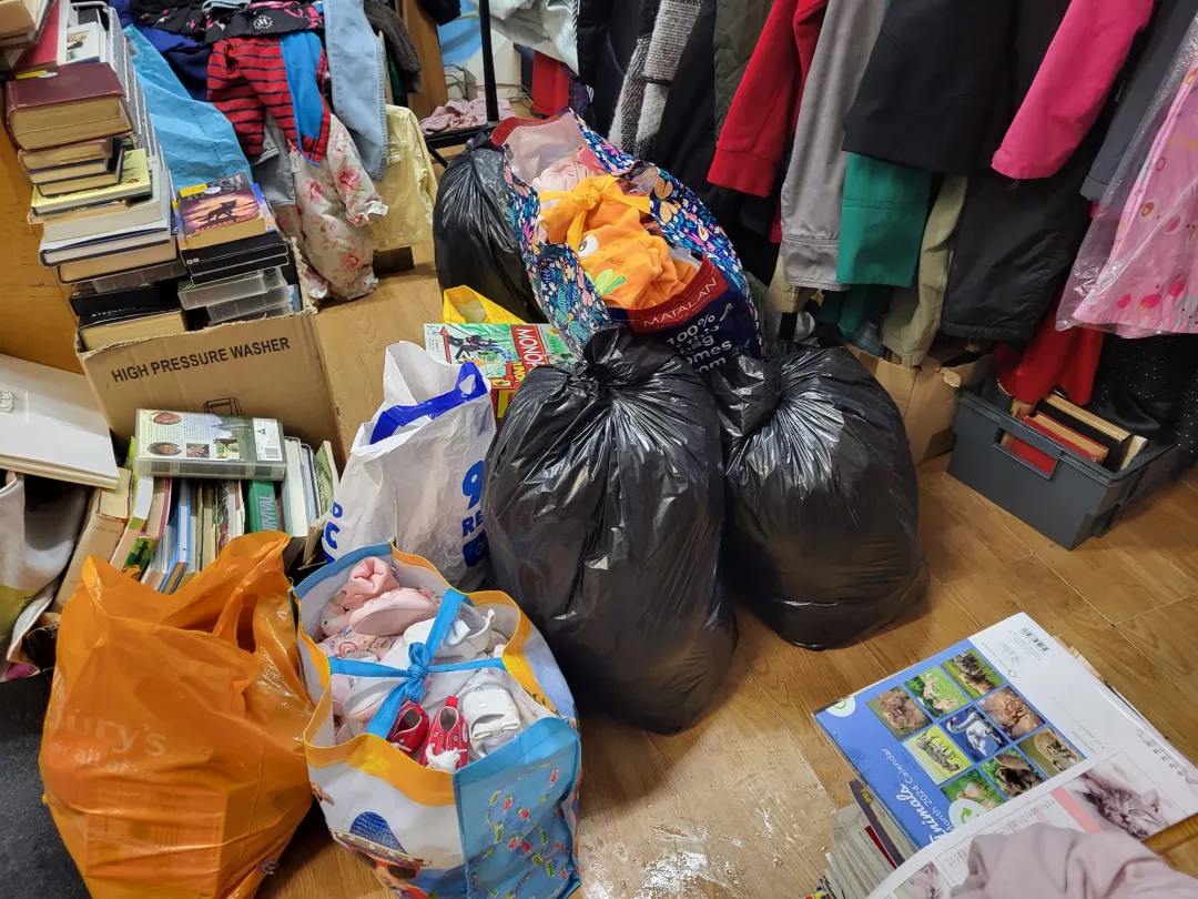 Photo from Jayne's Baby Bank (main page), 25 Sep 2024: Donations - thank you so much guys to our customers and donators coming out in the typhoon!
