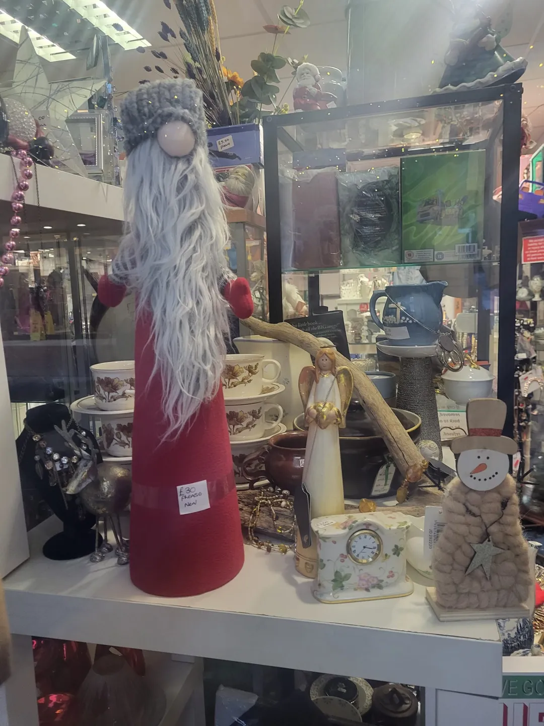 Photo from Jayne's Baby Bank (main page), 5 Dec 2024: Blackwood shop open Friday and Saturday 9 - 4 approx . We put all our designer and collectable and vintage items in Blackwood Shop. If you l