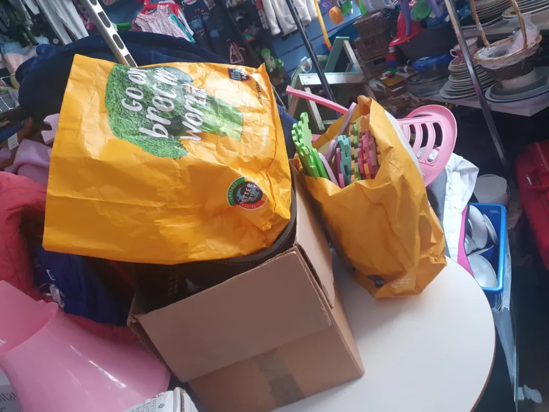 Photo from Jayne's Baby Bank (main page), 15 Apr 2025: Some or donations we have had in today ♻️❤️🌏🍼 thank you