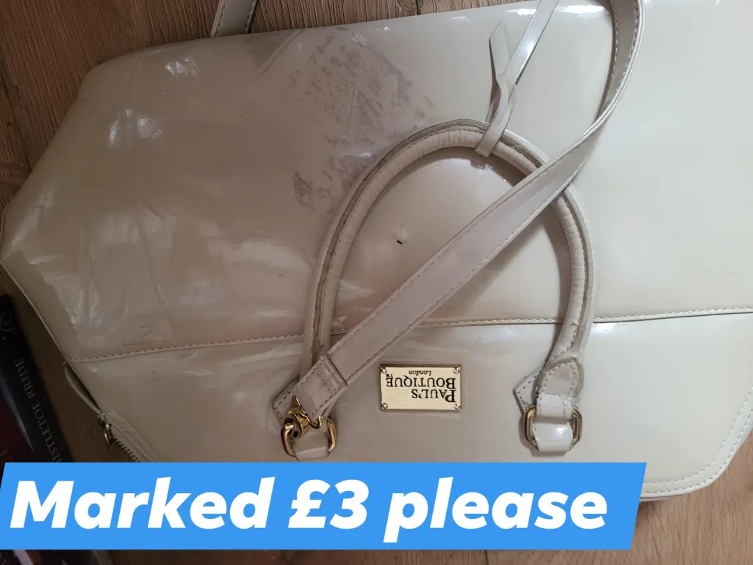 Photo from Jayne's Baby Bank (main page), 20 Jul 2025: All 18/20 size or bigger Selling some of my clothes which are too big for me to raise money for the Baby Bank. Please pay into the Baby Bank