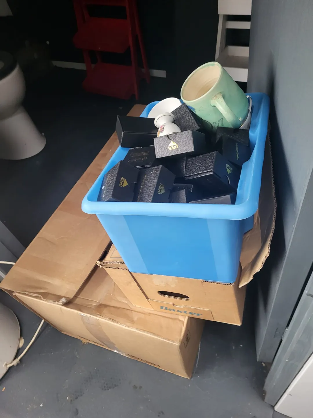 Photo from Jayne's Baby Bank (main page), 2 May 2024: First car load of donations today thank you very much guys