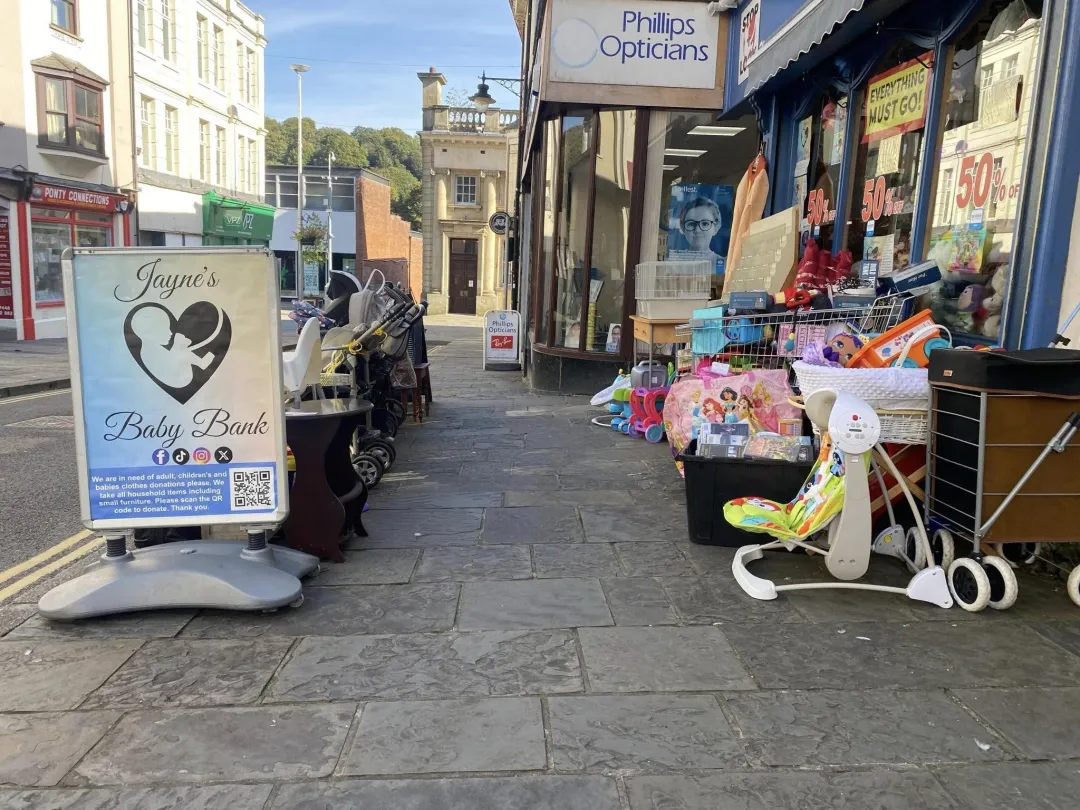 Photo from Jayne's Baby Bank (main page), 29 Sep 2025: Pop into our shops today guys 75% off most items , extra 10% off if you are an over 60s, plus if you are a good customer/donator I've told t