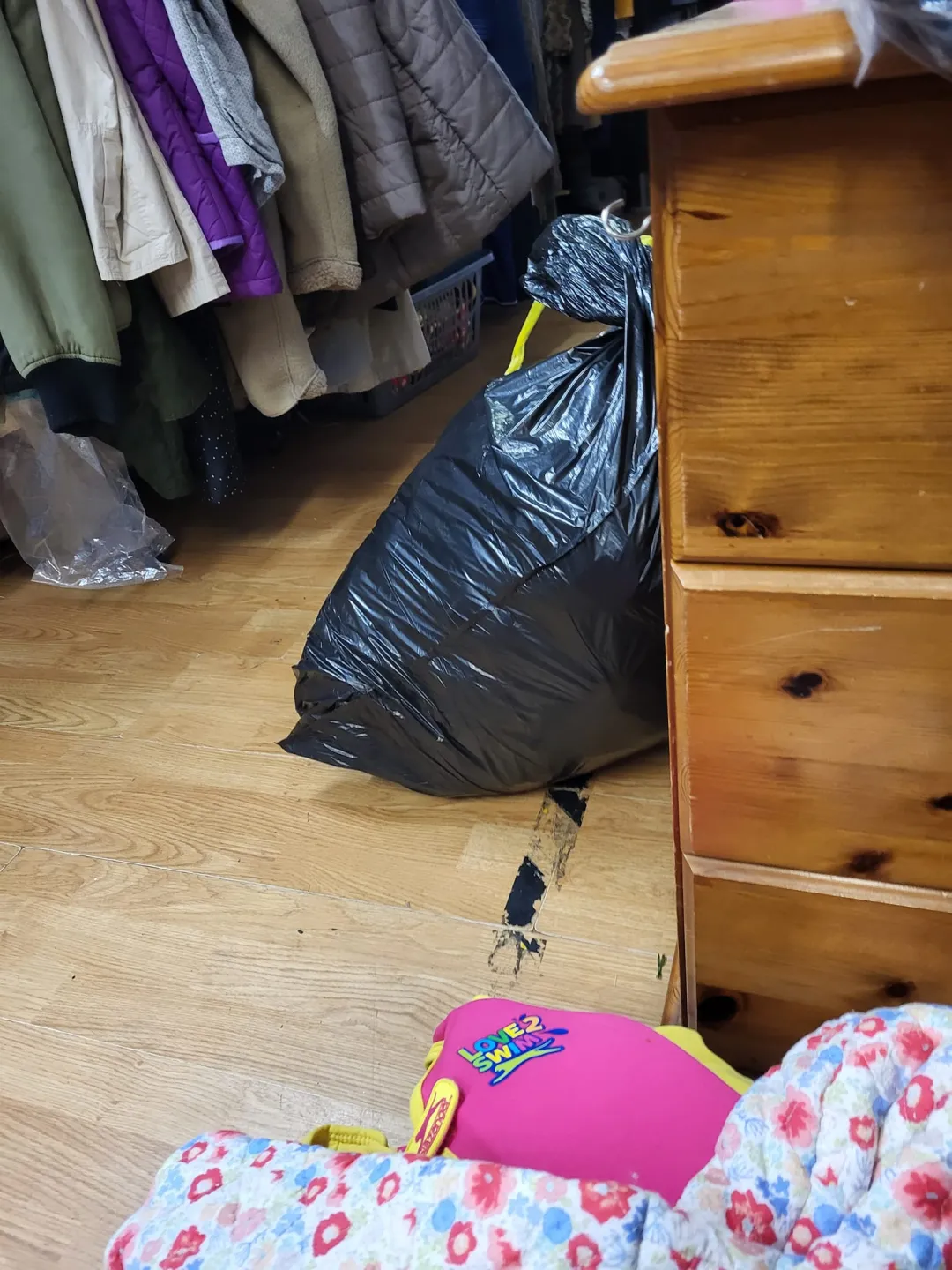Photo from Jayne's Baby Bank (main page), 1 Sep 2024: We have had about 50 bags of donations today!!! I forgot to photograph some . Thank you everyone - lovely donations 😘 ♻️🍼🌎