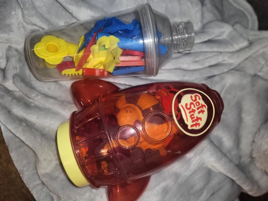 Photo from Jayne's Baby Bank (main page), 30 Nov 2025: All donated this evening thank you. All checked and complete. £2.50 each please Not for re sellers We can post for additional postage or via