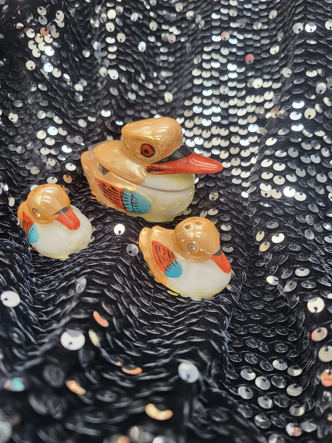 Photo from Jayne's Baby Bank (main page), 2 Jun 2024: Vintage chikaramachi Japanese Lustre Ware Bird Family Cruet Set £20 please Blackwood shop