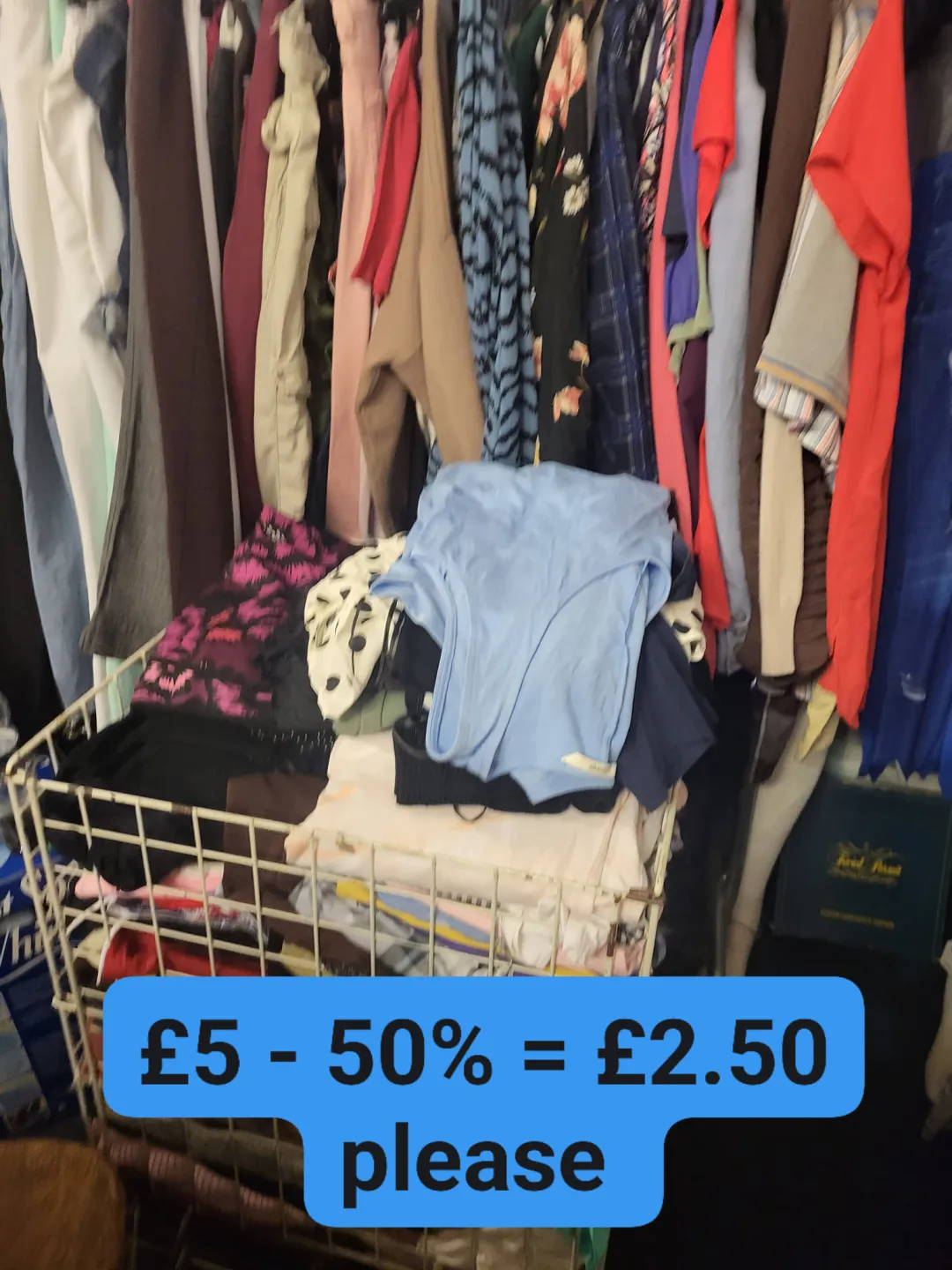 Photo from Jayne's Baby Bank (main page), 7 Sep 2024: When you hit a certain age in life and the best Saturday night out is in a charity shop! ♻️🍼🌎❤️ Pontly pool open tomorrow am.