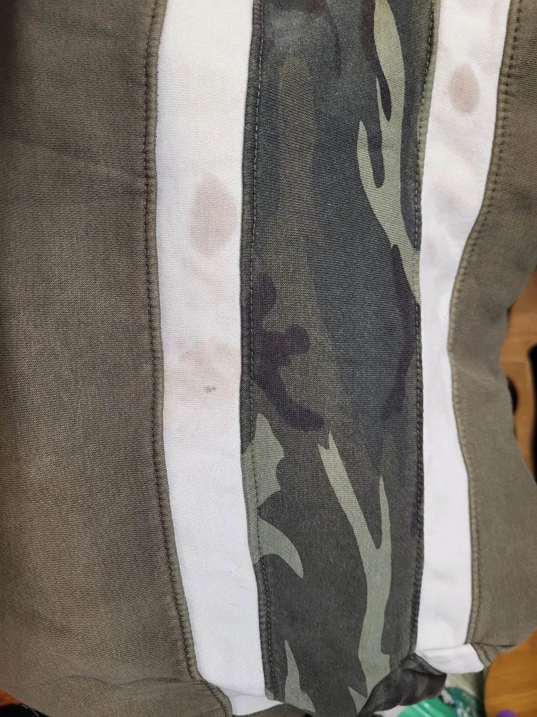 Photo from Jayne's Baby Bank (main page), 8 Nov 2024: No stained, damaged, clothes or odd socks. We own a wash machine not a time machine 🙄 Use as rags yourself for cleaning
