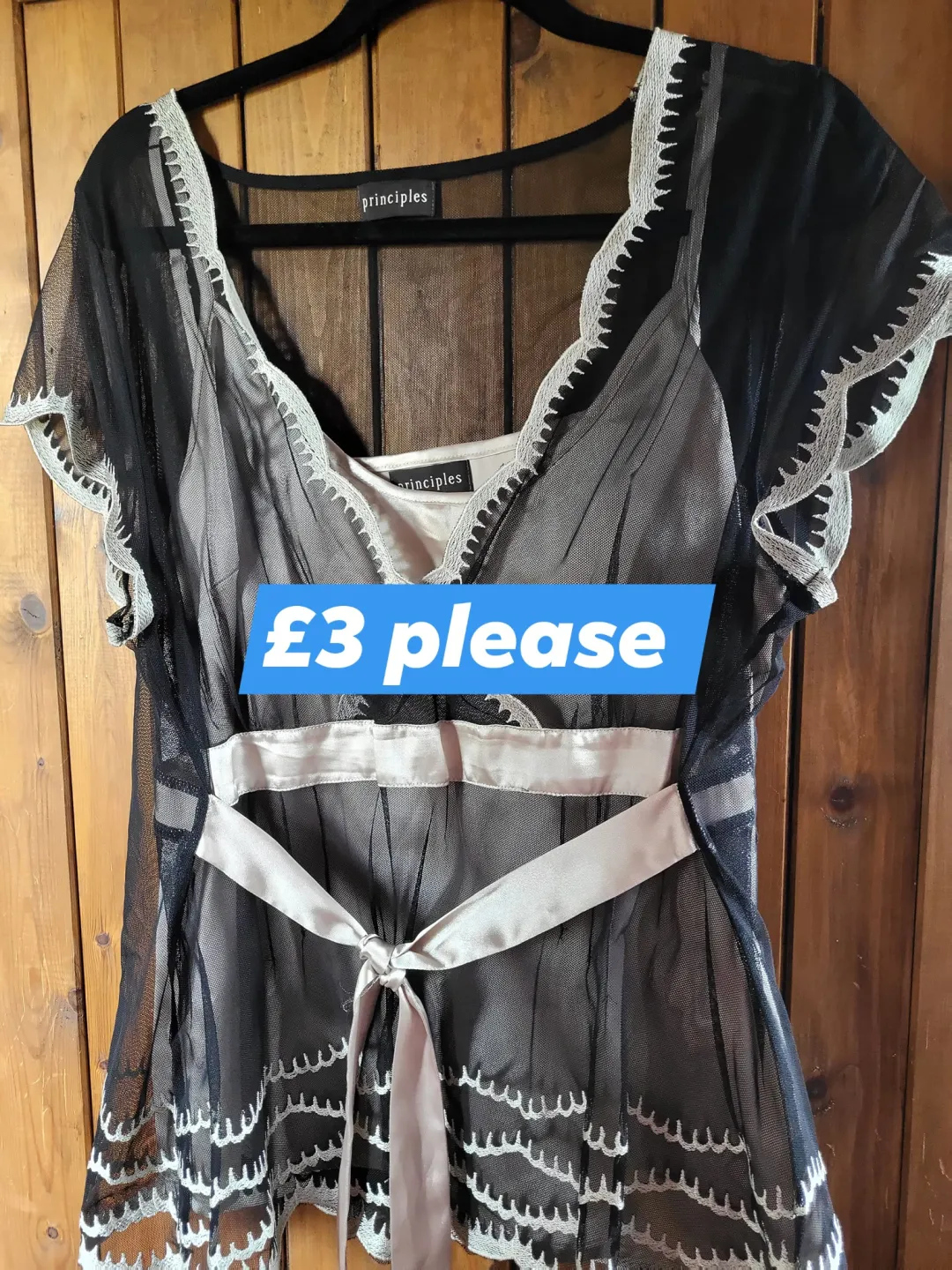 Photo from Jayne's Baby Bank (main page), 20 Jul 2025: 18/20s Selling some of my clothes which are too big for me to raise money for the Baby Bank. Please pay into the Baby Bank account directly 