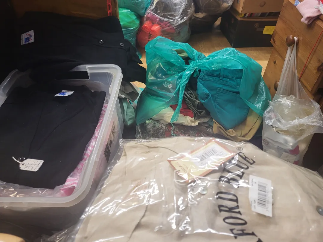 Photo from Jayne's Baby Bank (main page), 25 Jan 2025: Tons of brand new clothes in again - thank you ♻️♻️♻️♻️♻️♻️