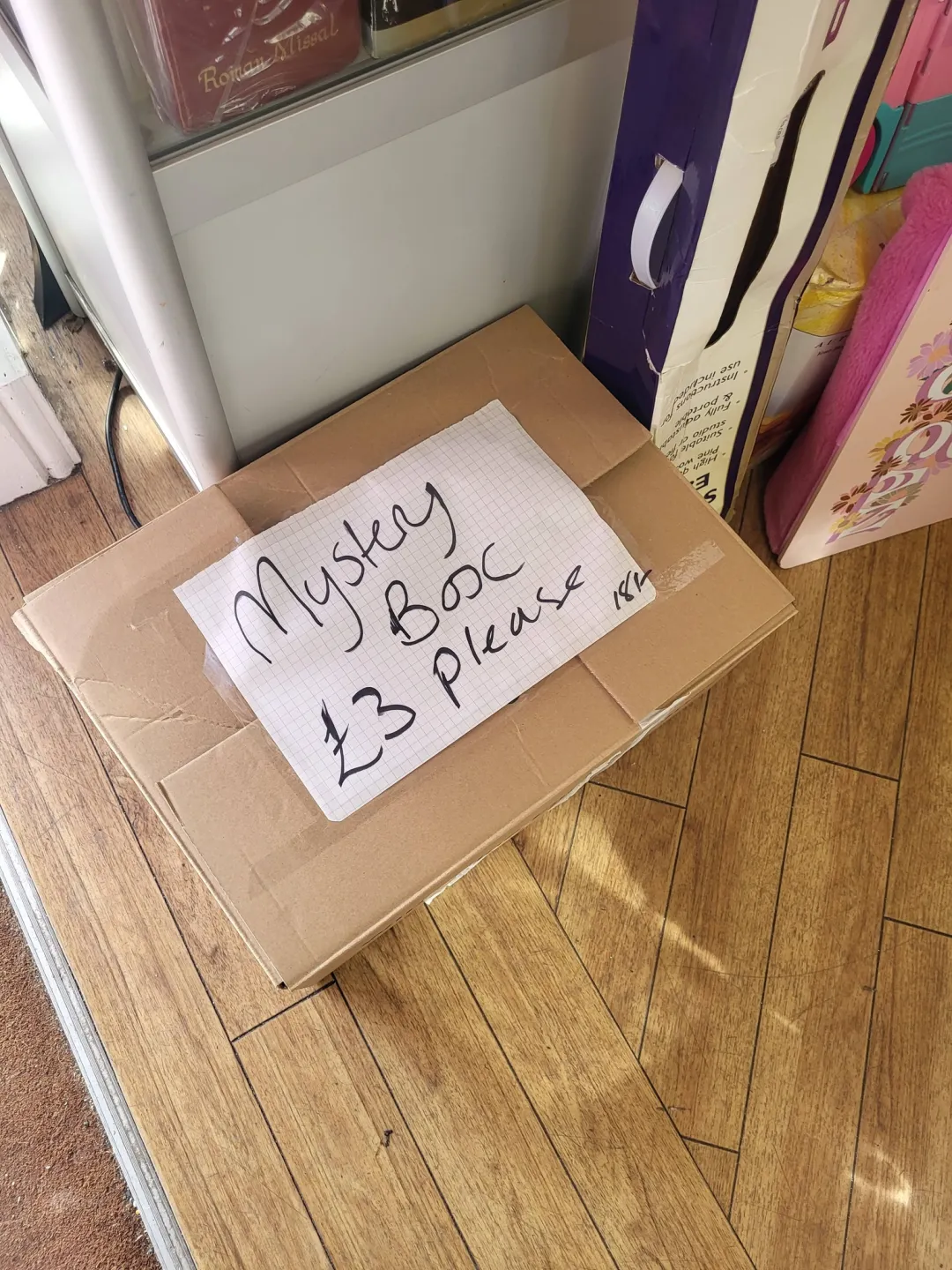 Photo from Jayne's Baby Bank (main page), 25 Feb 2026: Anyone got any card board boxes roughly like these in Pontypool? Dan can make up a couple then or any of the shops