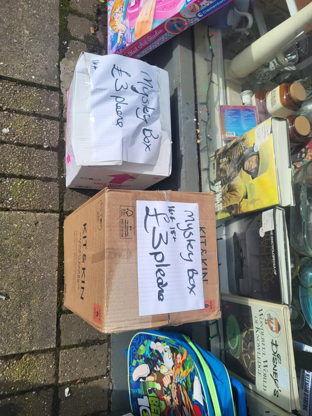 Photo from Jayne's Baby Bank (main page), 25 Feb 2026: Anyone got any card board boxes roughly like these in Pontypool? Dan can make up a couple then or any of the shops