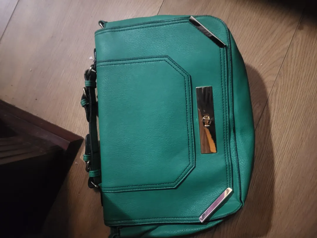 Photo from Jayne's Baby Bank (main page), 11 Jan 2026: Bags all £4.50 please Np12 We can post for extra postage