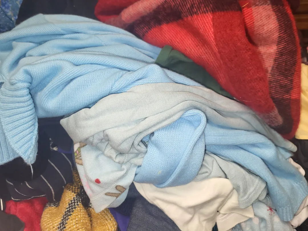 Photo from Jayne's Baby Bank (main page), 26 Mar 2024: Donations today!! Thank you Sammy Arnold for picking up for us and spying the kick stools!