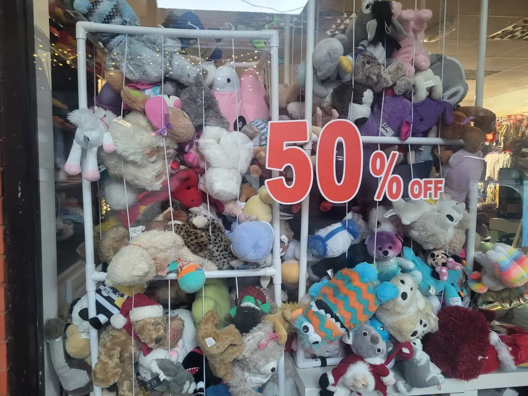 Photo from Jayne's Baby Bank (main page), 9 Dec 2024: 75% discount Blackwood shop tomorrow we can not hold items with or without payment. Card or contactless only we do not take cash payments.