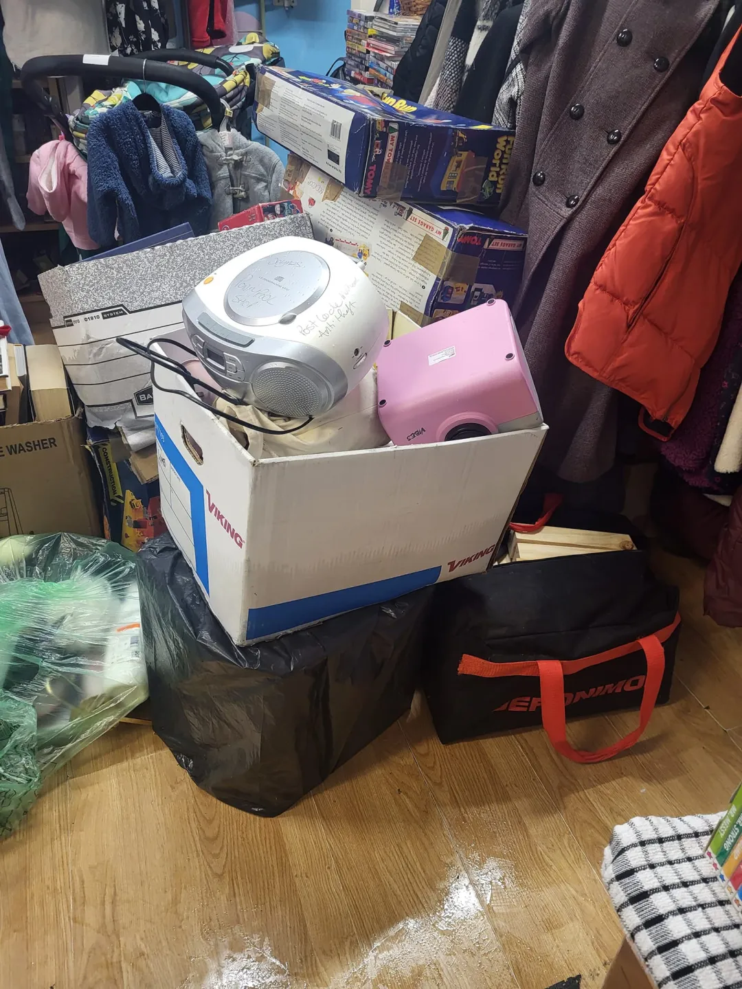 Photo from Jayne's Baby Bank (main page), 24 Nov 2024: Tons of donations ' thank you