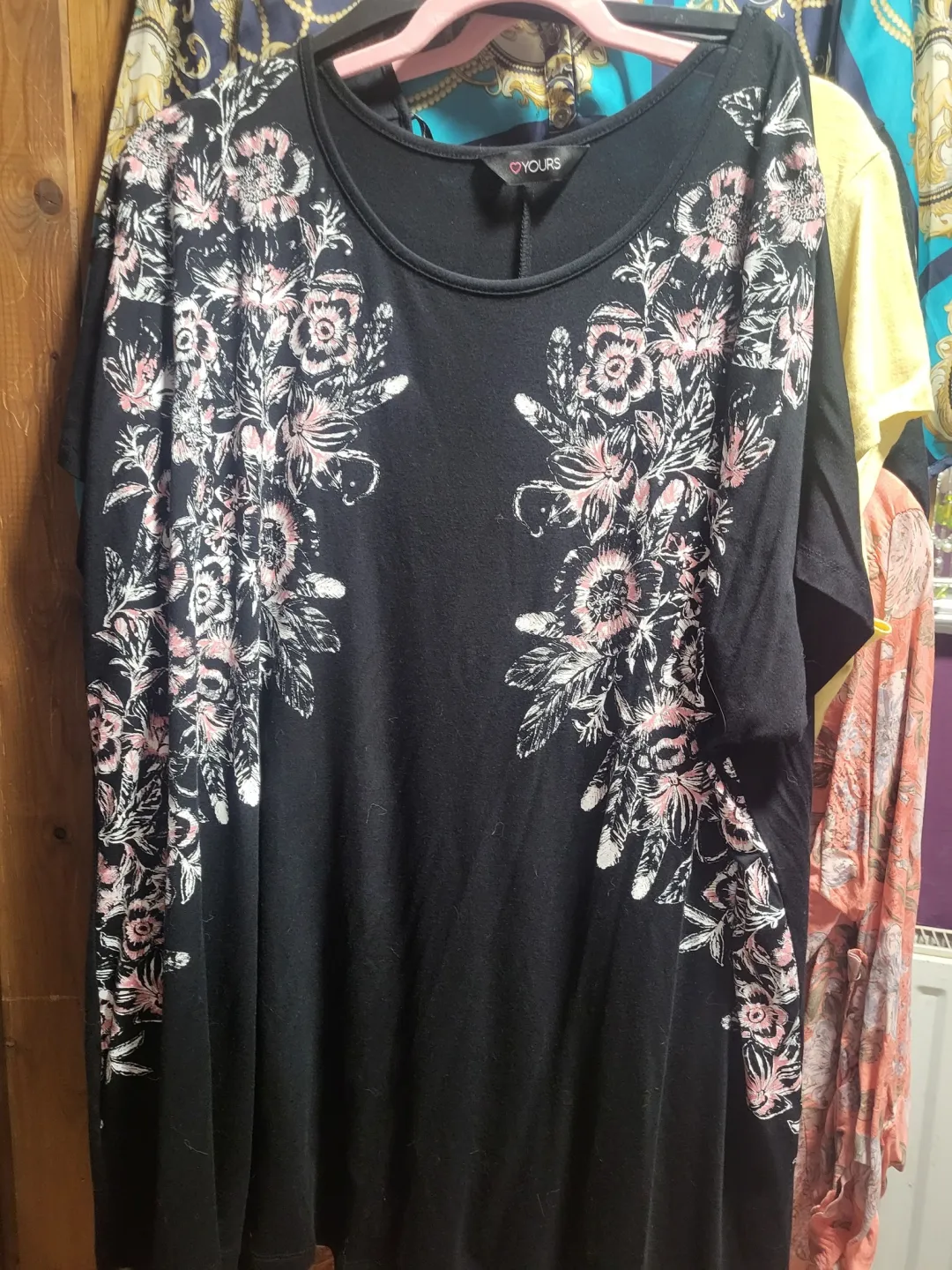 Photo from Jayne's Baby Bank (main page), 23 Nov 2025: Size 22/25 £3 please Yours brand