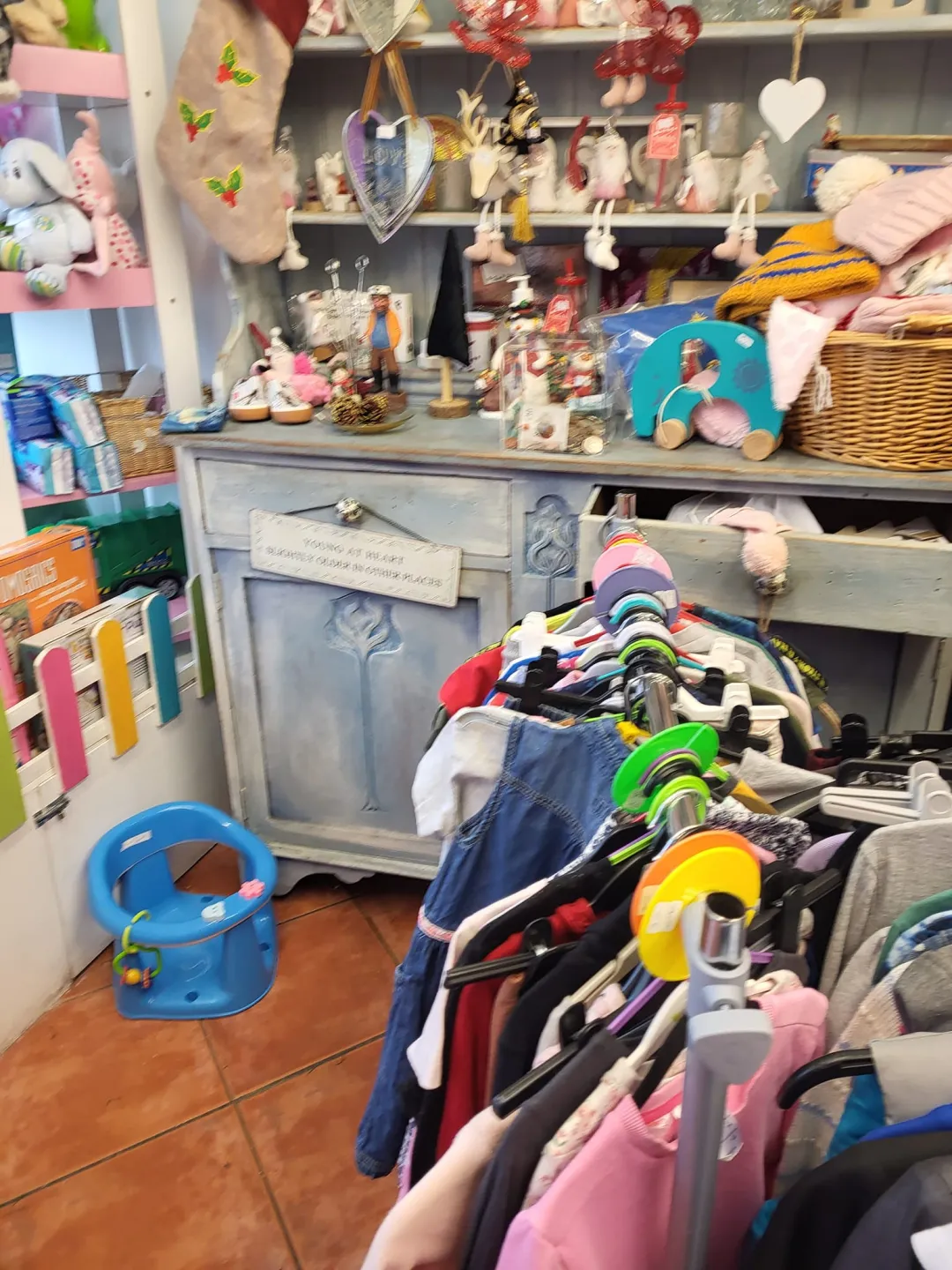 Photo from Jayne's Baby Bank (main page), 8 Dec 2023: Dan's on his way to open Big Risca - all free - bring bags Little Risca us open around 10am Volunteers welcome