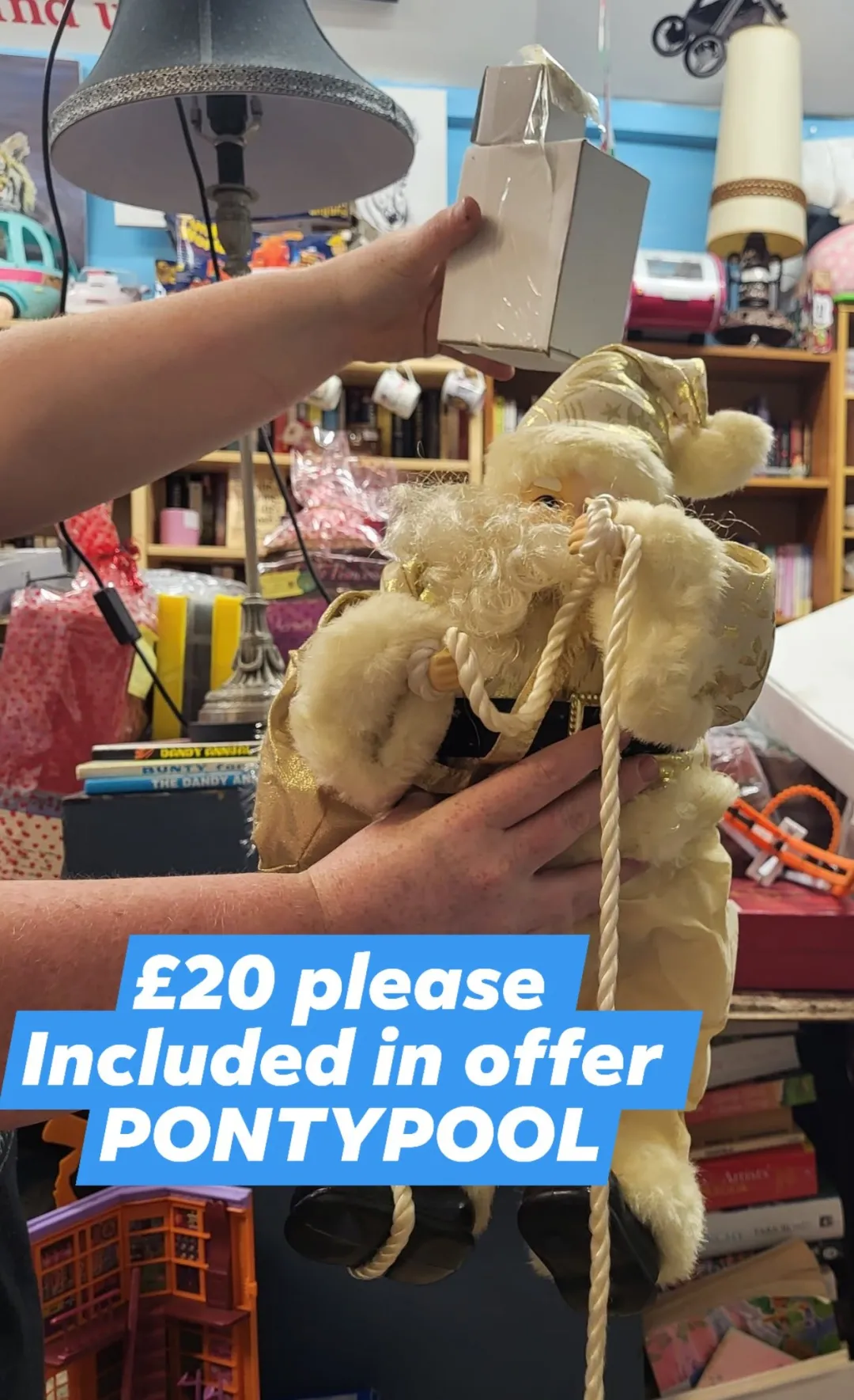 Photo from Jayne's Baby Bank (main page), 10 Aug 2025: Vintage Santa Climbs rope £20 please