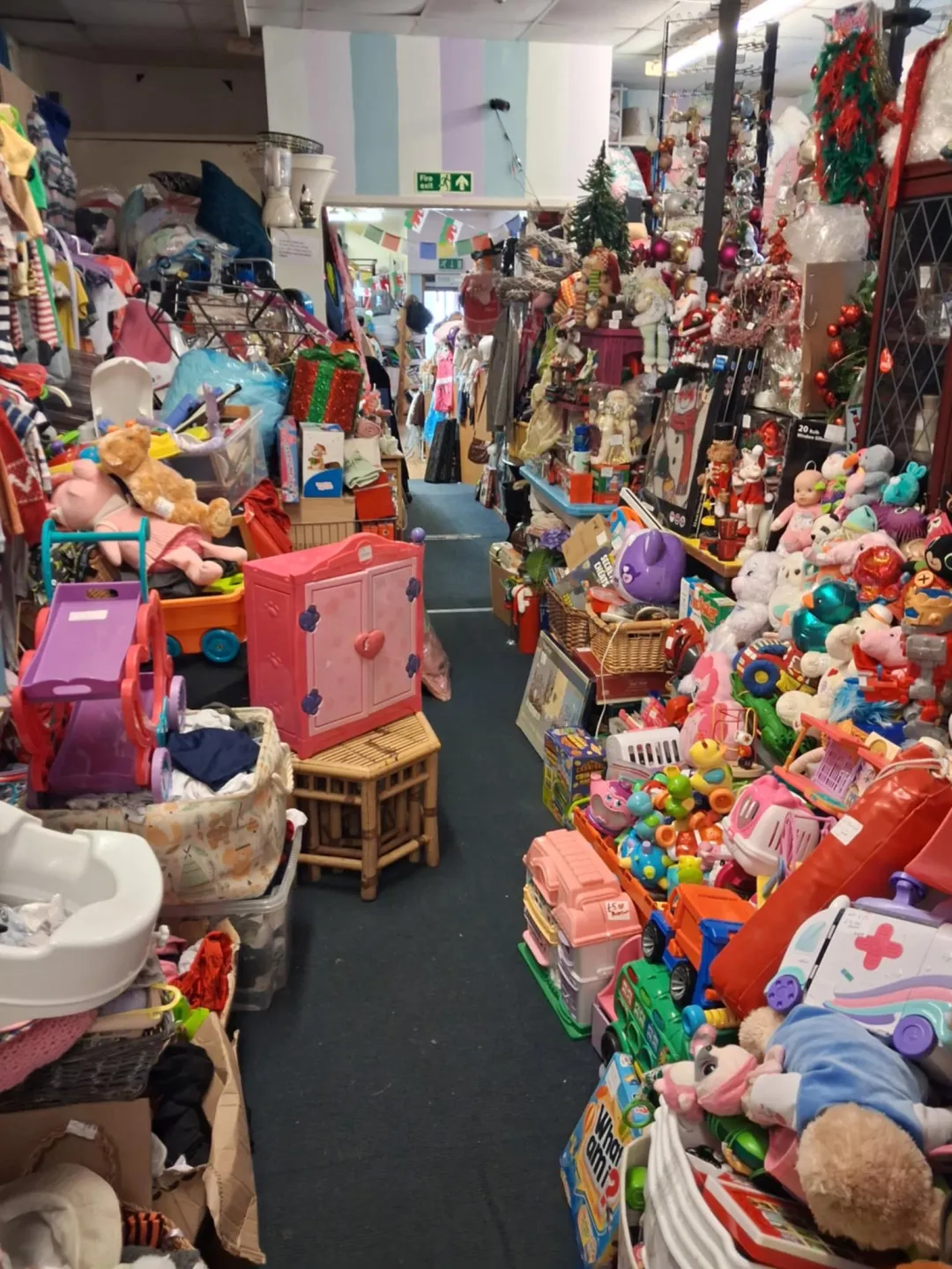 Photo from Jayne's Baby Bank (main page), 8 Oct 2025: Toys! Up to 5/6 of up to £5 toys for £10 please Offer for our Mothers only not resellers . Excludes, in thr cabinets, vintage or collectable