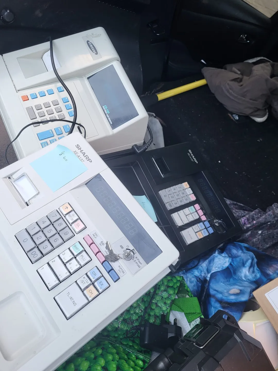 Photo from Jayne's Baby Bank (main page), 22 Jan 2024: Massive thank you to the Top Club in Cefn Fforest helping us out with tills. ♻️❤️🍼