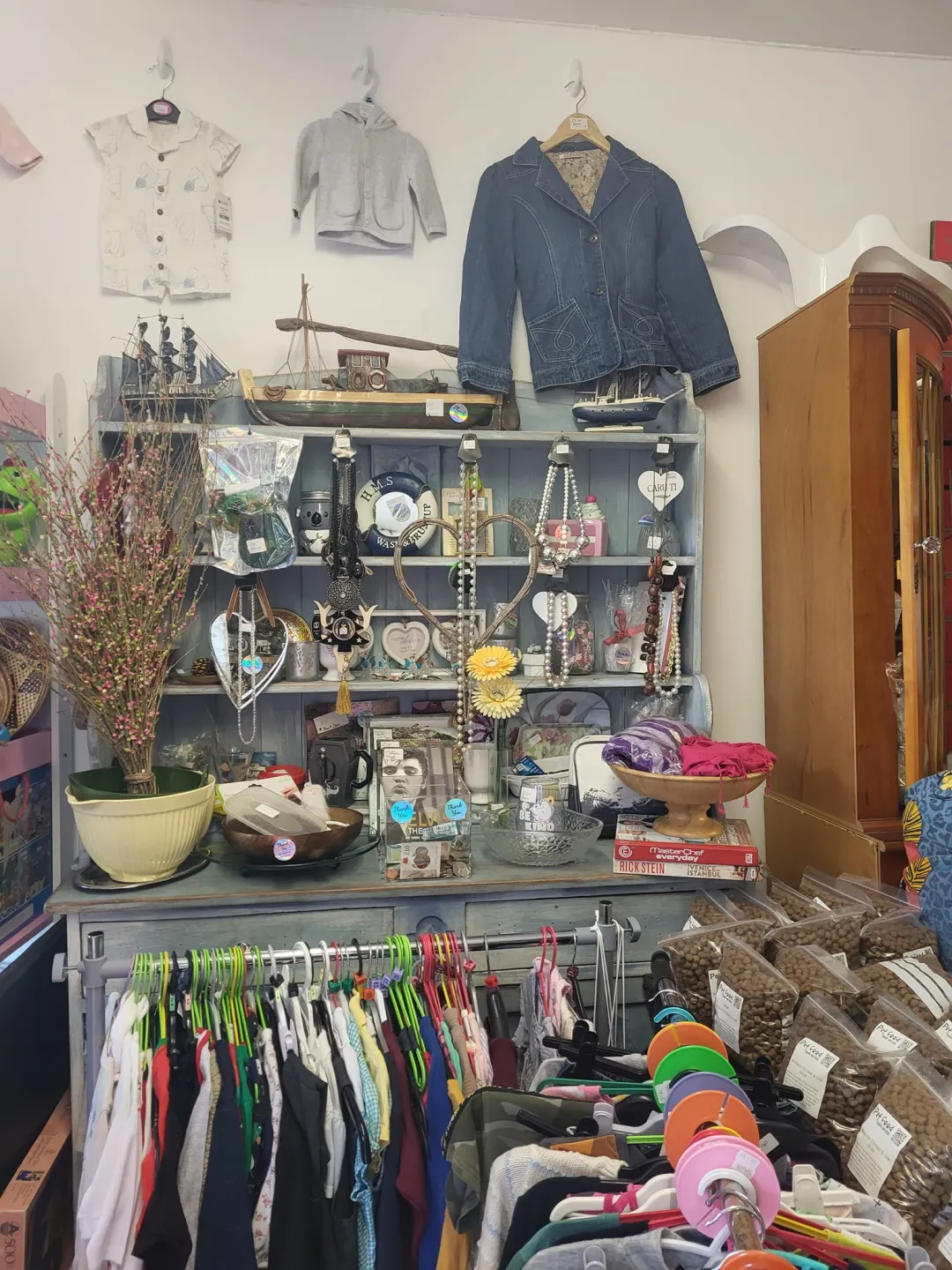 Photo from Jayne's Baby Bank (main page), 1 May 2024: RISCA highstreet