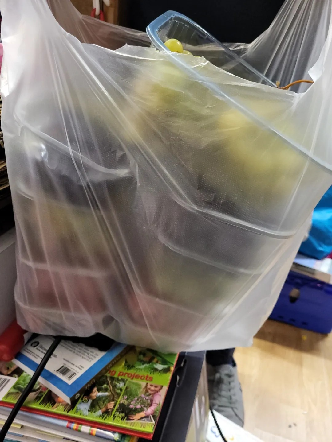Photo from Jayne's Baby Bank (main page), 15 Oct 2025: Donation off the fruit and veg guy - thank you