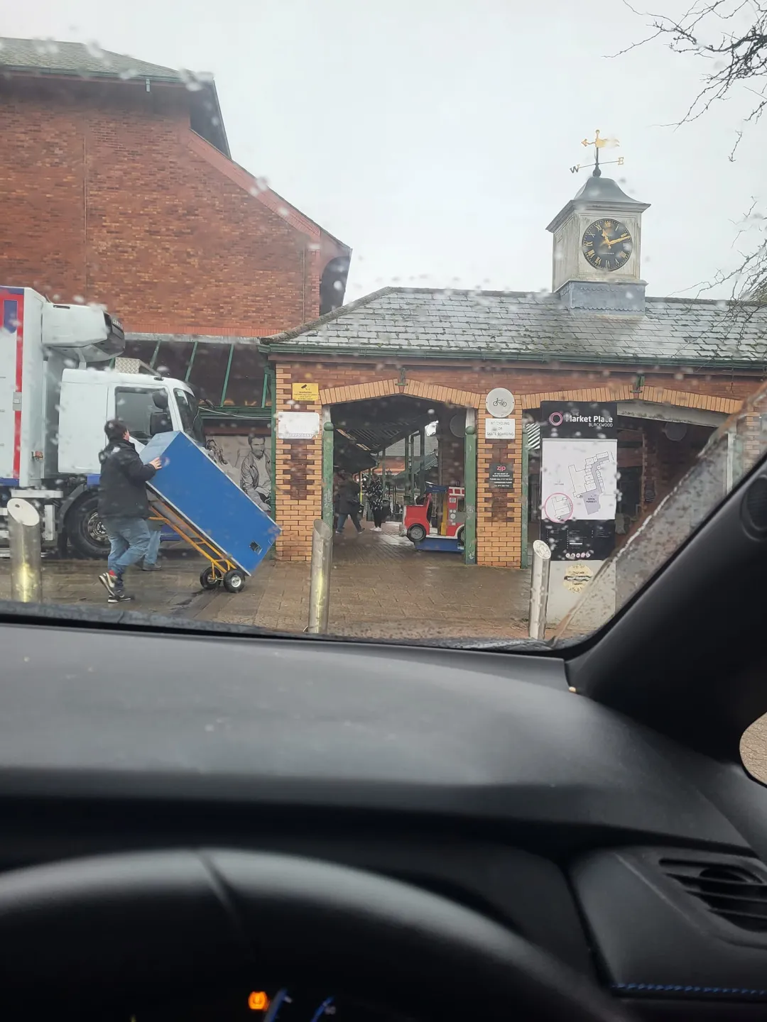 Photo from Jayne's Baby Bank (main page), 6 Feb 2024: Guess what we've got!