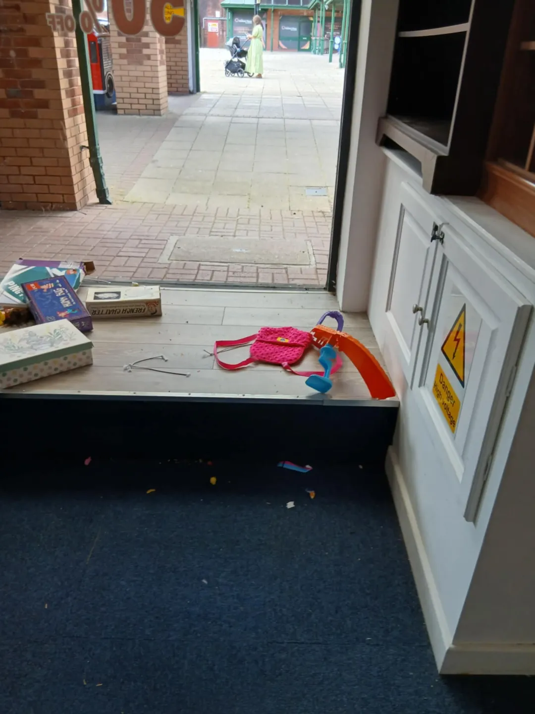 Photo from Jayne's Baby Bank (main page), 10 Jul 2025: On que - exactly as I predicted he now wants more compensation. I own the locks and have receipts for them because the shop lock was broken 