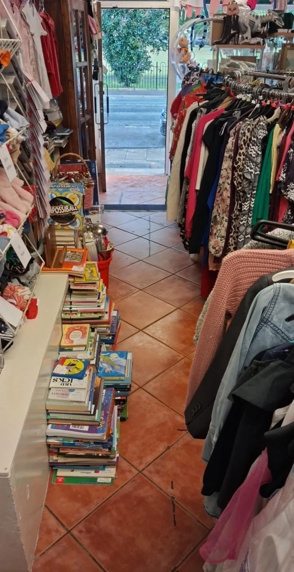 Photo from Jayne's Baby Bank (main page), 1 Sep 2025: RISCA ROO open until 330pm today guys all 50% off