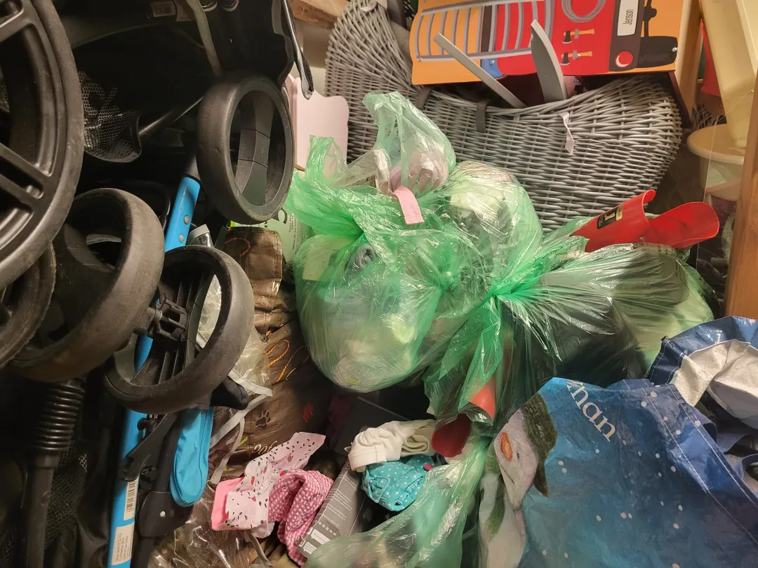 Photo from Jayne's Baby Bank (main page), 20 May 2024: Clearing my attic! 🙈♻️🍼🌎 .... think we need another shop or two!! Volunteers! Be ready! 🙈♻️🍼🌎