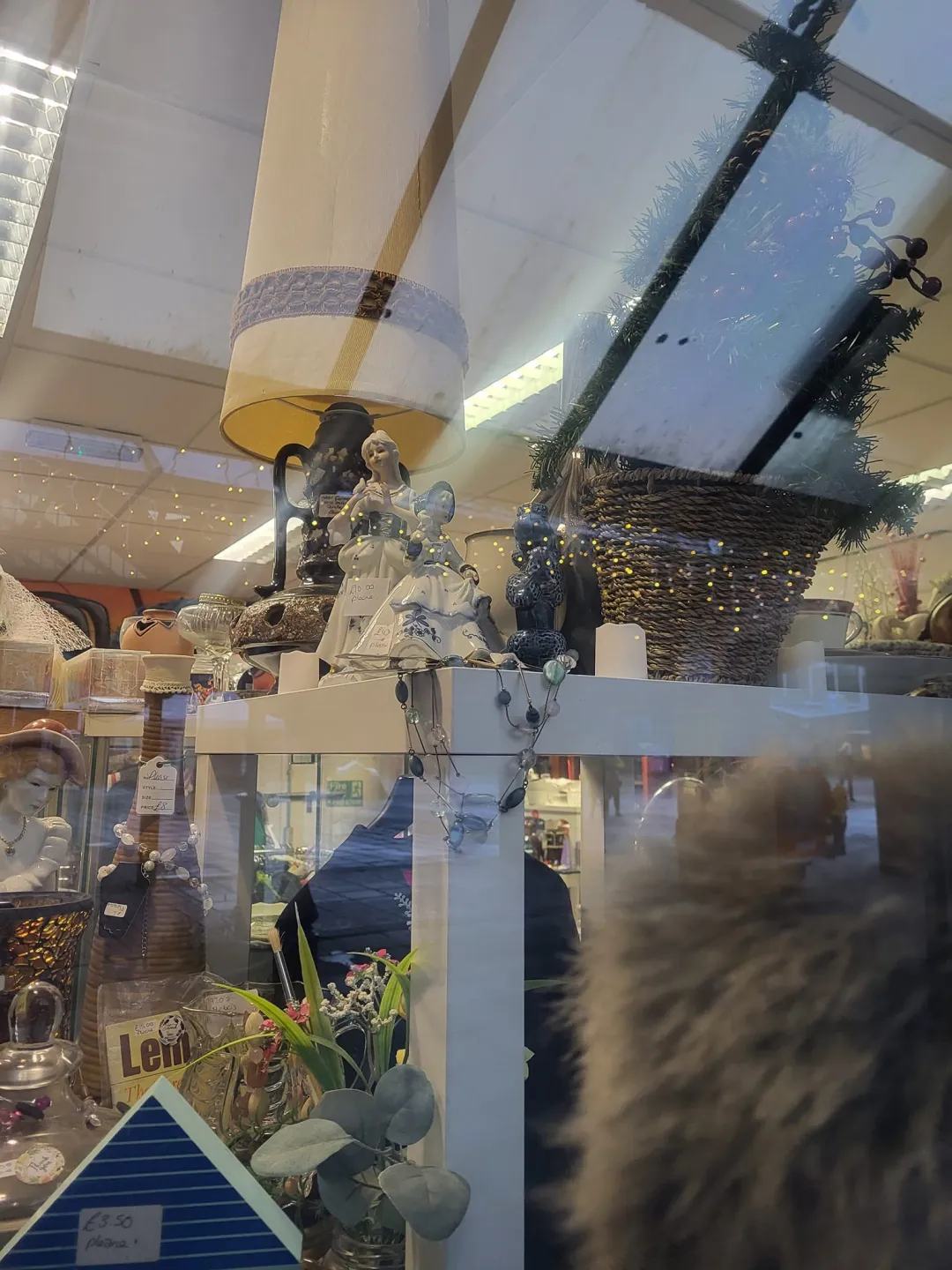 Photo from Jayne's Baby Bank (main page), 5 Dec 2024: Blackwood shop open Friday and Saturday 9 - 4 approx . We put all our designer and collectable and vintage items in Blackwood Shop. If you l