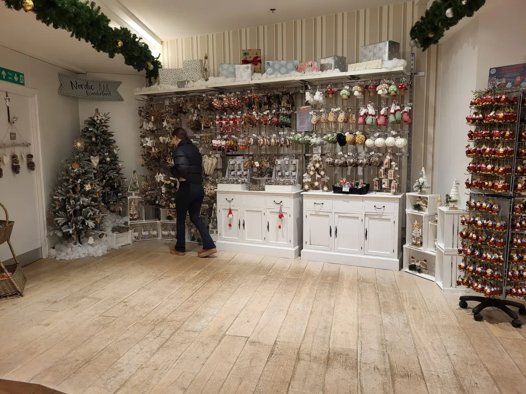 Photo from Jayne's Baby Bank (main page), 27 Dec 2023: Projects we saw on holiday for Roy to build! 🤣🙈🙏(please)