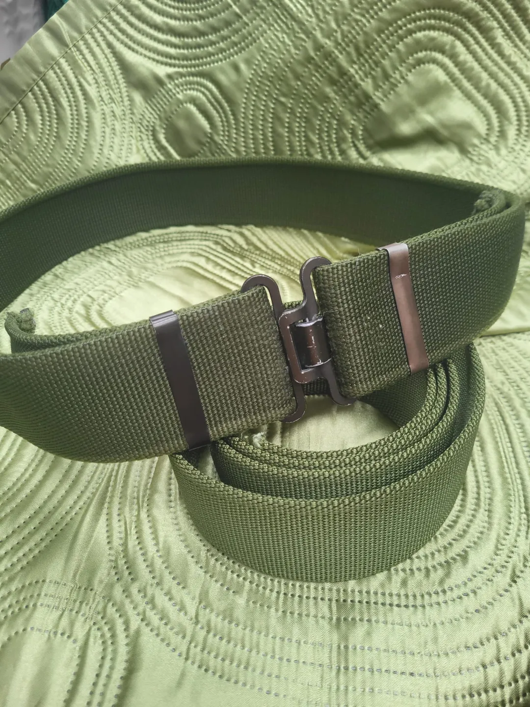 Photo from Jayne's Baby Bank (main page), 31 May 2024: Army issue adjustable belt medium with spare belt £6. 00 please Excluded from discount