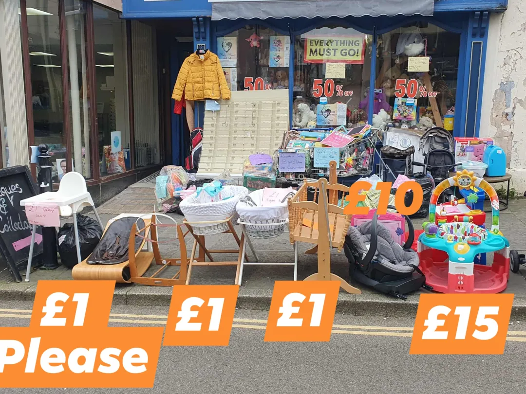 Photo from Jayne's Baby Bank (main page), 16 Oct 2025: PONTYPOOL SHOP. SAMMY IS REDUCING THE BIG STUFFS DOWN NOW AS WEEK SPEAK IF YOU WANT A BARGAIN POP IN AND SEE HER