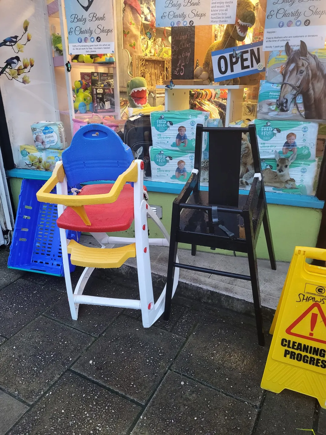 Photo from Jayne's Baby Bank (main page), 14 Feb 2024: Thursday Blackwood 10am- 5:30pm Brynmawr 10am-4pm Pontypool 10am-4pm Risca closed sorry back open Friday.