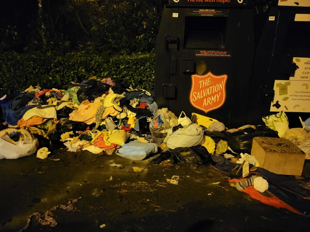 Photo from Jayne's Baby Bank (main page), 22 Oct 2024: Guys Caerphilly has a massive problem atm . We want to sort some drop off points as all these donations will now go to landfill as they are 