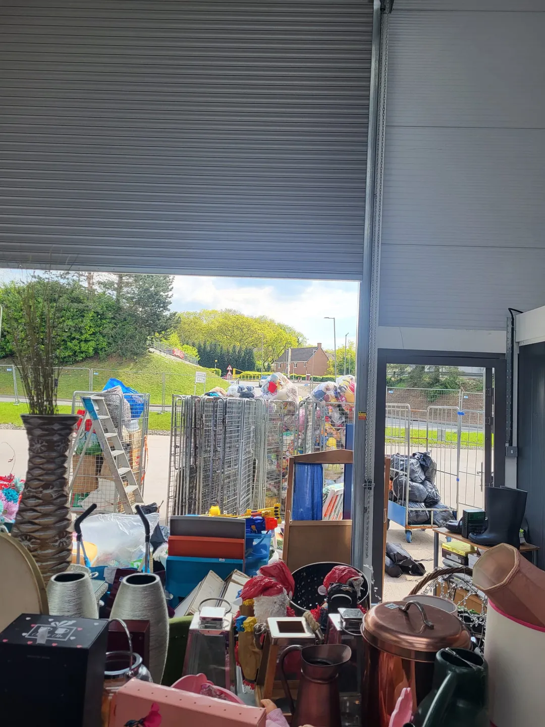 Photo from Jayne's Baby Bank (main page), 6 May 2024: 10 cadges hasn't even made a dent in it! Carl Christensen Debi Dogs-Emmett 🤣😱🙈♻️🍼🌎