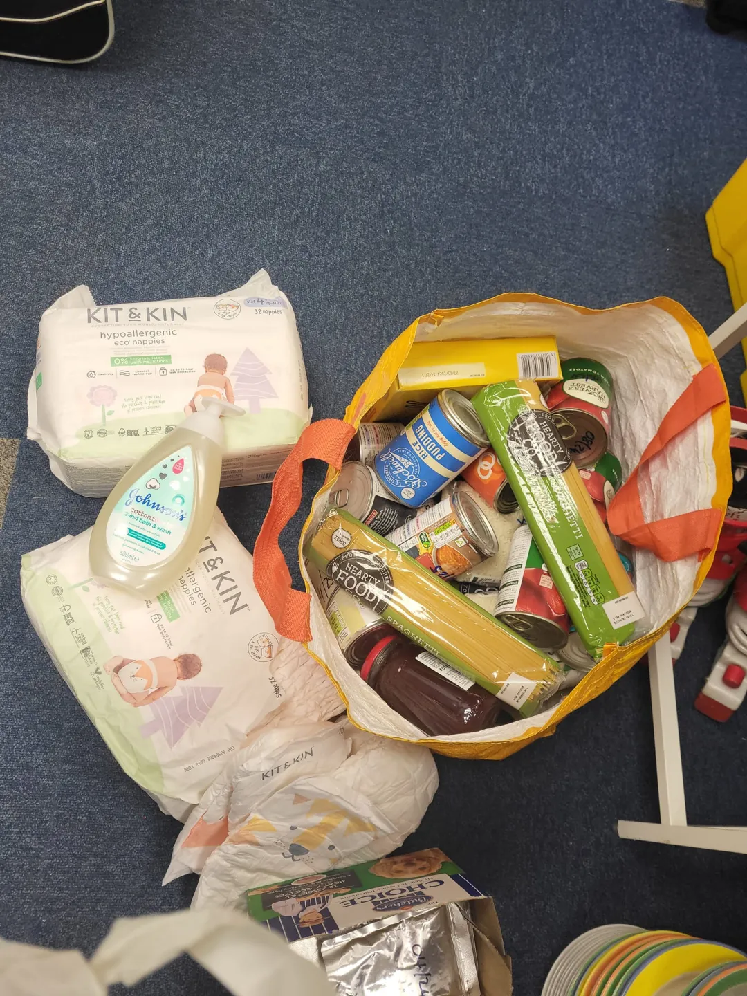 Photo from Jayne's Baby Bank (main page), 10 Jan 2024: Mum who reached out for help last night we have 2 tins of baby milk, sanitary items and tea/ coffee to be added