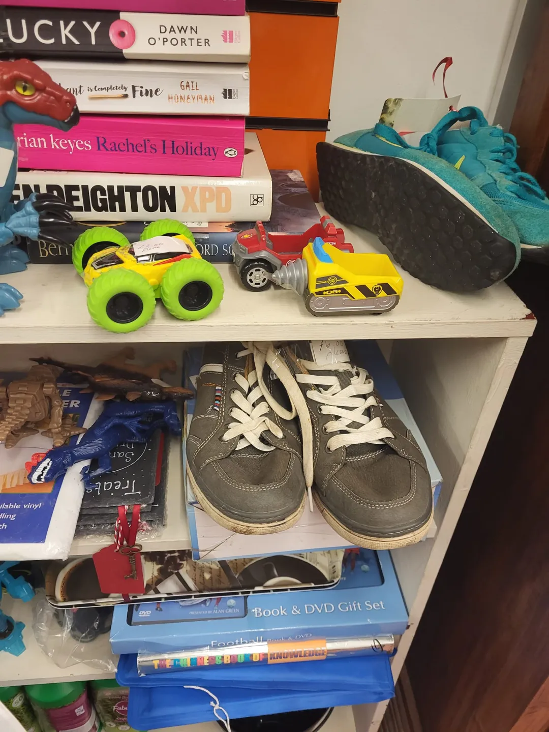 Photo from Jayne's Baby Bank (main page), 25 Apr 2024: Fantastic donations in Risca and Pontypool today Reminder: we don't keep any items for anyone including game consoles. They will be put in t