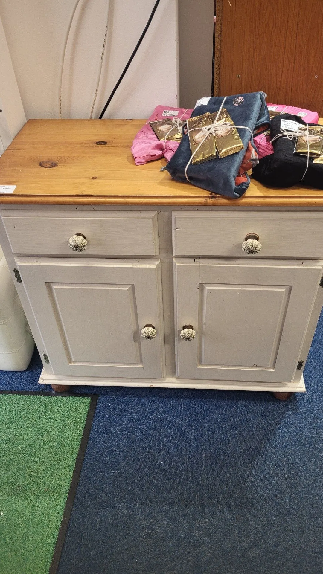 Photo from Jayne's Baby Bank (main page), 10 Mar 2025: £80 please - 50% sale £40 with £5 Free spend . We can not hold or deliver sorry