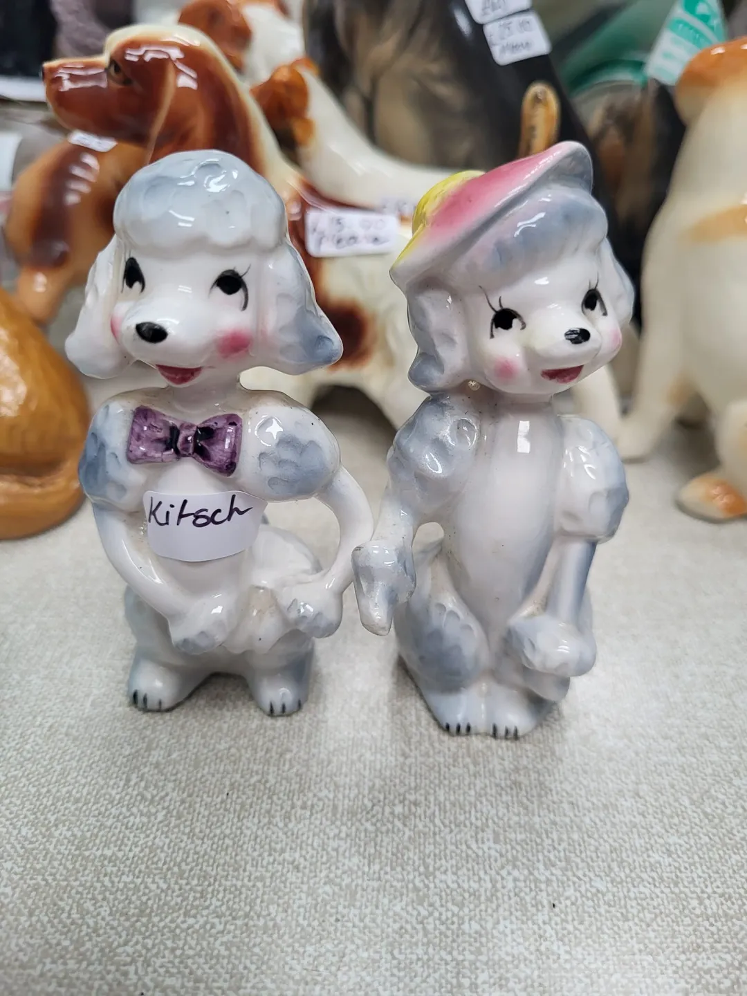 Photo from Jayne's Baby Bank (main page), 8 May 2024: £15 please salt and pepper set vintage kitsch collectable . Stoppers intact Dc
