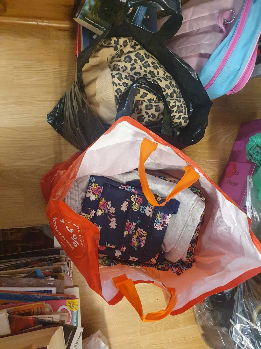 Photo from Jayne's Baby Bank (main page), 10 Oct 2024: Donations Pontypool - still wading through Blackwoods 🤣😍♻️🌎🍼 thank you everyone