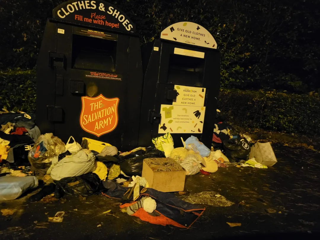 Photo from Jayne's Baby Bank (main page), 22 Oct 2024: Guys Caerphilly has a massive problem atm . We want to sort some drop off points as all these donations will now go to landfill as they are 